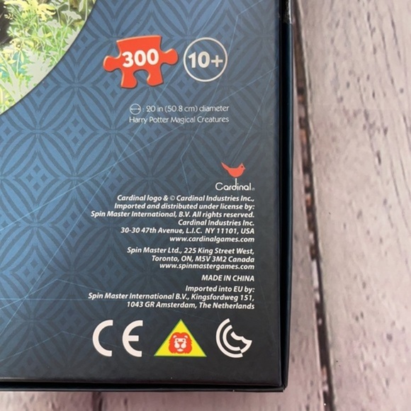 NEW Harry Potter 300 Piece Puzzle: Magical Creatures of the Hidden Forest - Picture 6 of 7